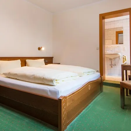 Monuth アパート *